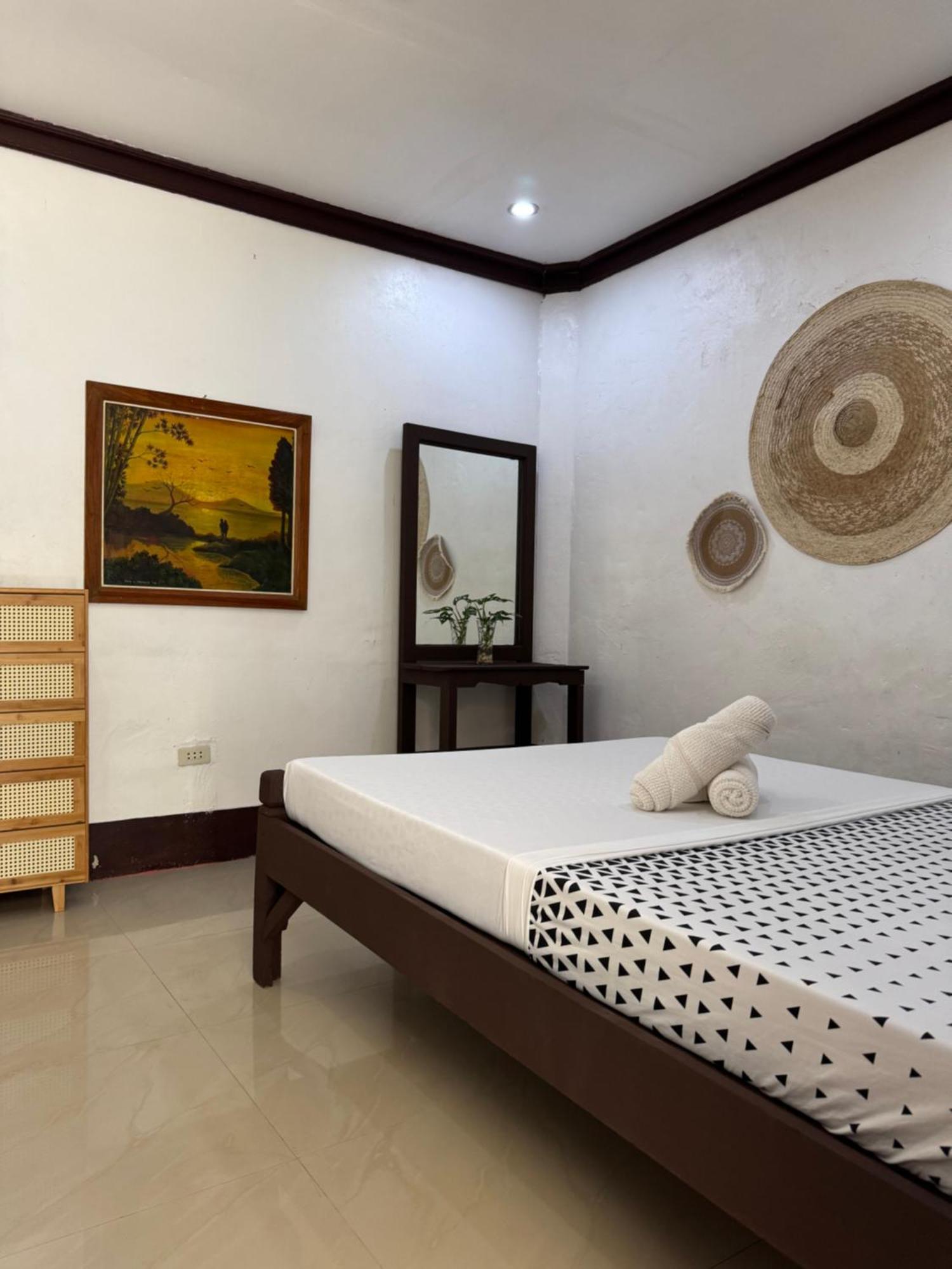 אל נידו Aquaholik Traveler'S Lodge מראה חיצוני תמונה